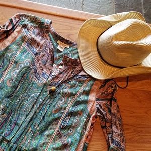 Dress by Sundance..so cute..Medium